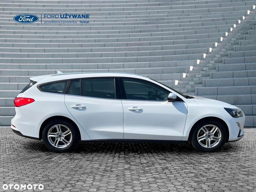 Ford Focus 1.0 EcoBoost Start-Stopp-System Business Edition - 4