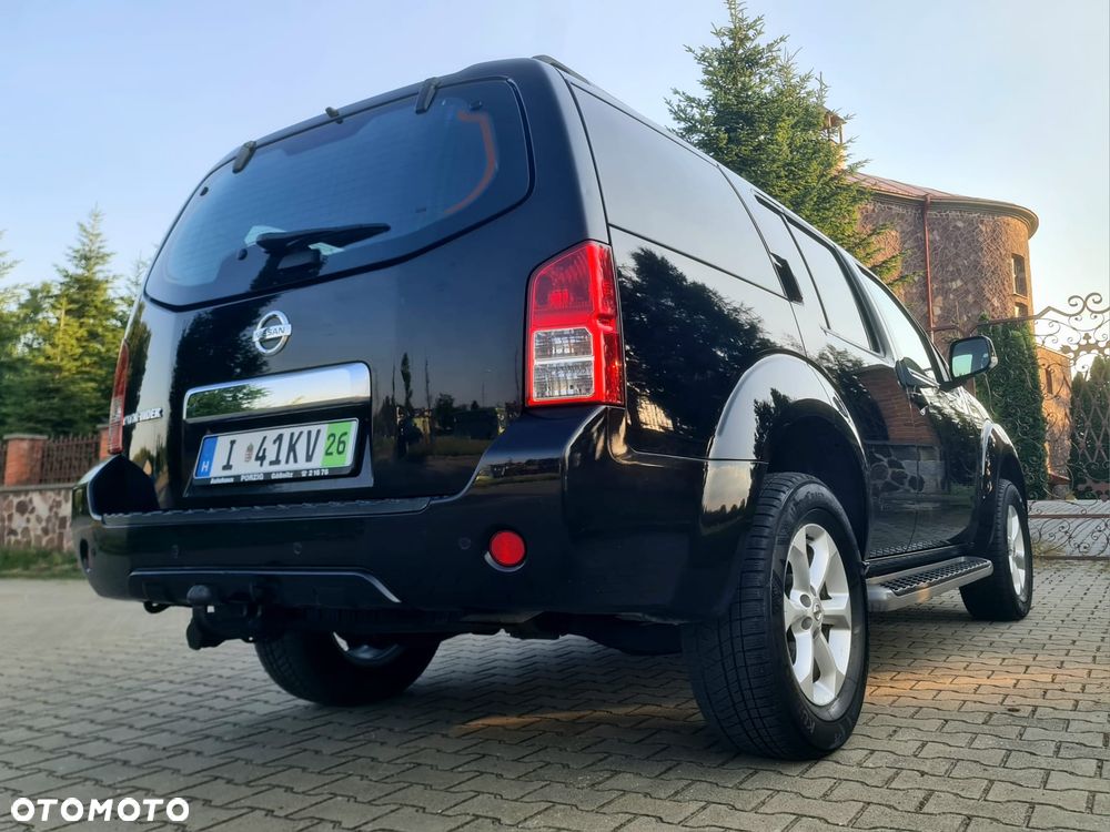 Nissan Pathfinder 2.5 dCi Platinum - 18