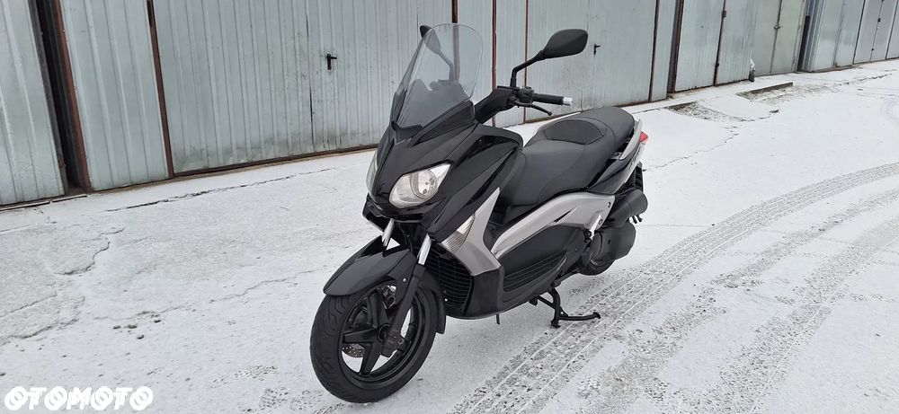 Yamaha X-max - 1