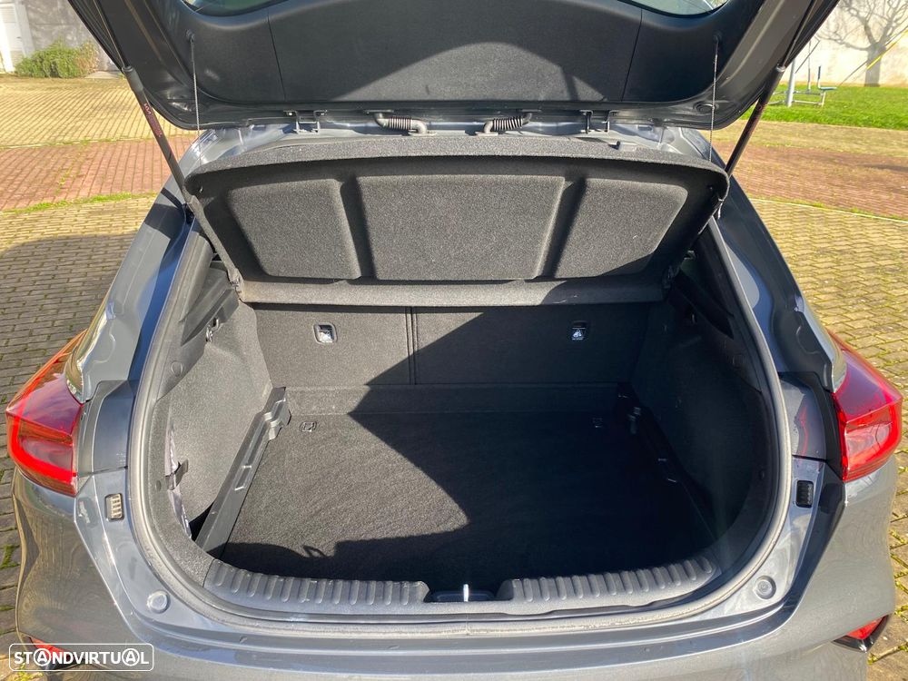 Kia XCeed 1.0 T-GDI Dynamic - 28