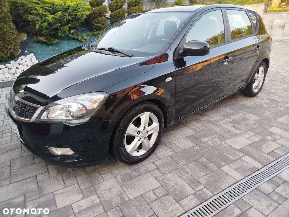 Kia Ceed 1.6 CVVT Vision - 2