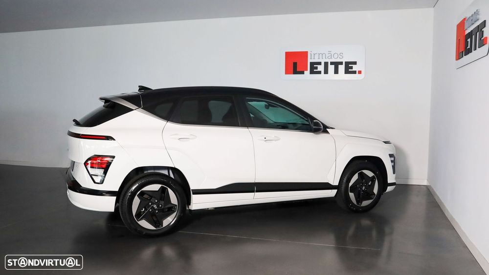 Hyundai Kauai EV 48.4 kWh Premium (TT) - 6