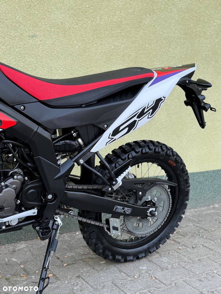 Aprilia RX - 32