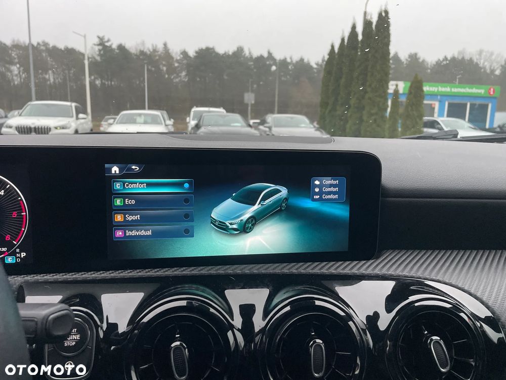 Mercedes-Benz Klasa A 180 d 8G-DCT AMG Line - 21