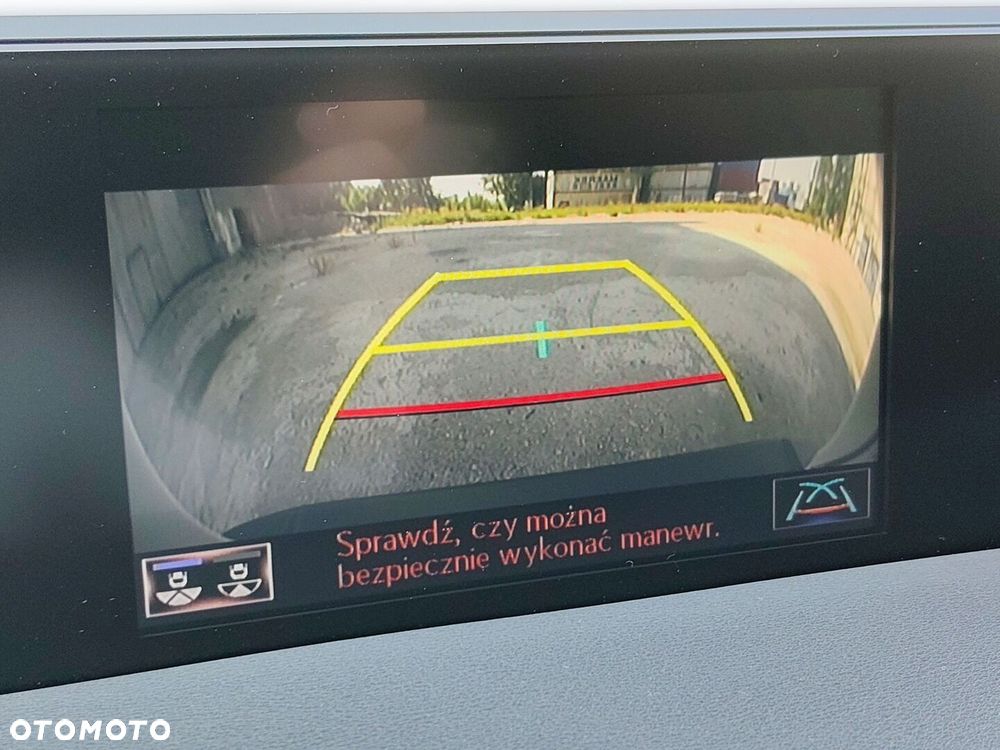 Lexus UX 250h GPF F Impression 2WD - 23