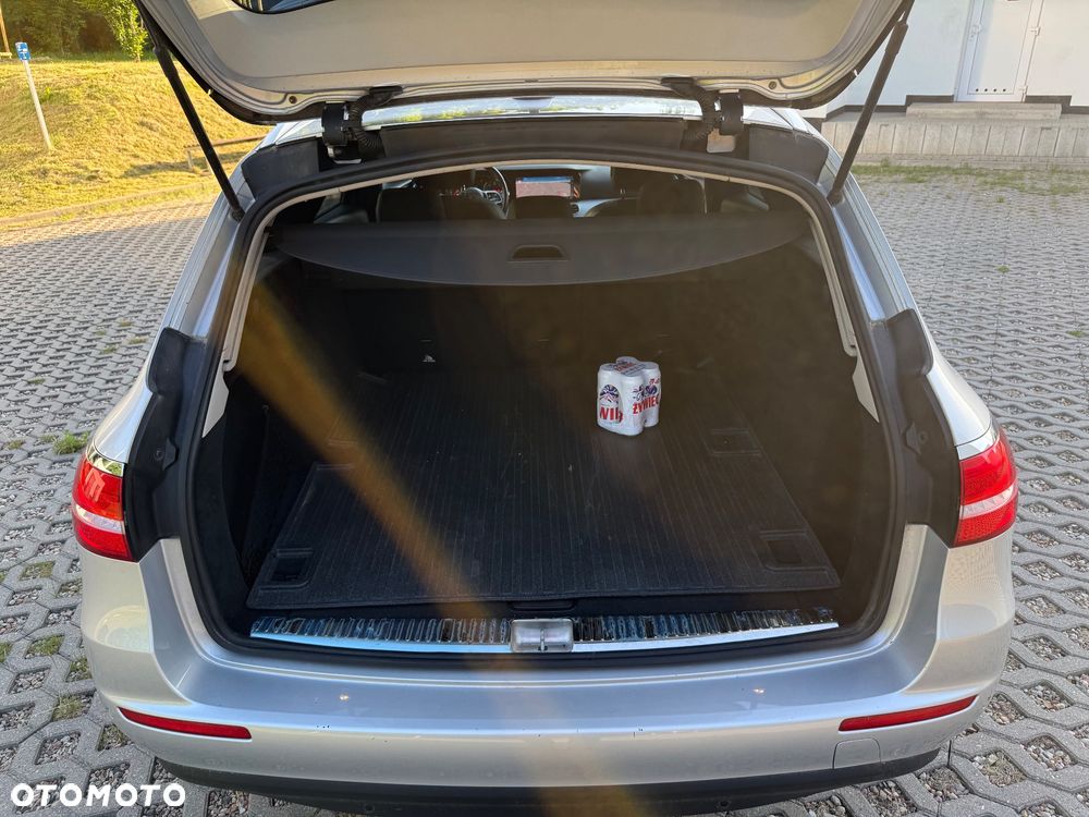 Mercedes-Benz Klasa E 300 d 9G-TRONIC Exclusive - 22