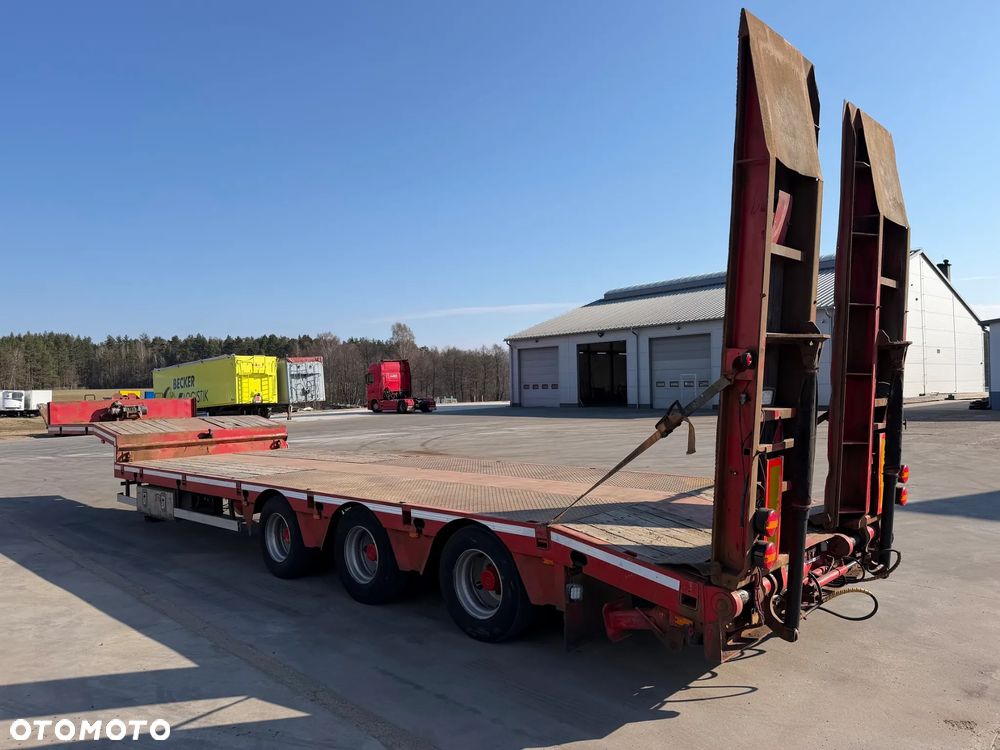 HRD Naczepa Niskopodwoziowa Najazdy Hydrauliczne Wciągarka - 5