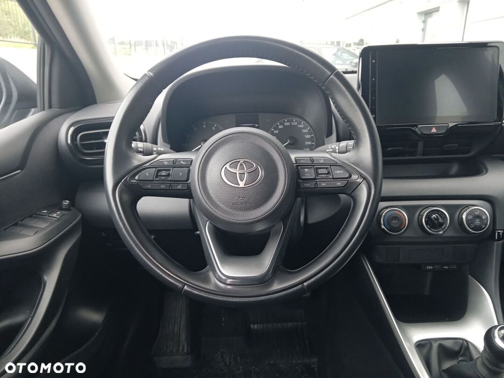 Toyota Yaris 1.5 Comfort - 17
