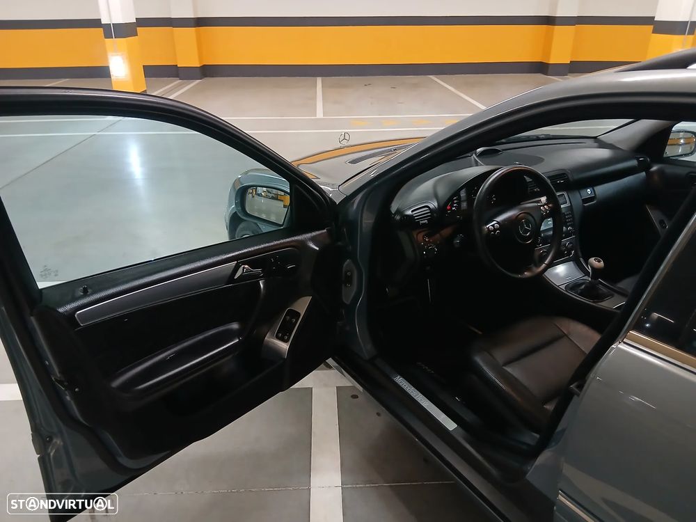 Mercedes-Benz C 220 T CDI Avantgarde DPF Sport Edition + - 5