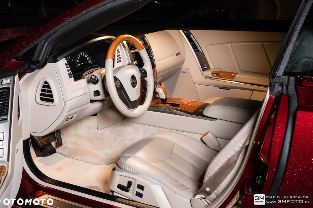 Cadillac XLR 4.6 V8 - 13