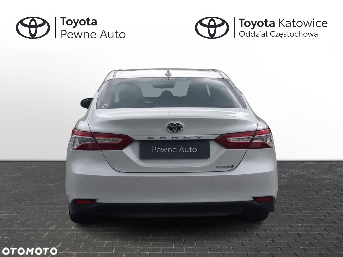 Toyota Camry - 6