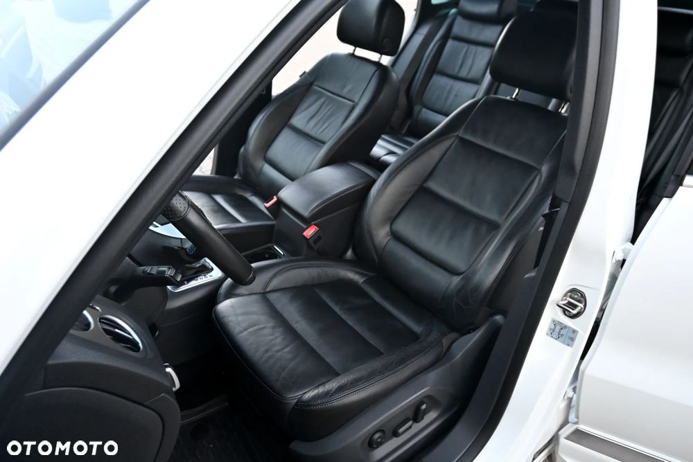 Volkswagen Tiguan 2.0 TDI SCR 4MotION DSG R-Line - 31