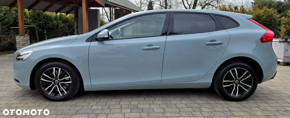 Volvo V40 D2 Geartronic Momentum - 20