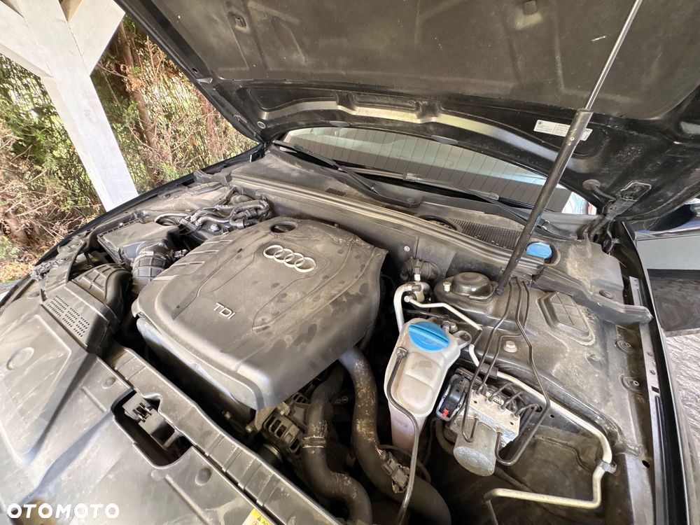 Audi A4 Avant 2.0 TDI Quattro - 30