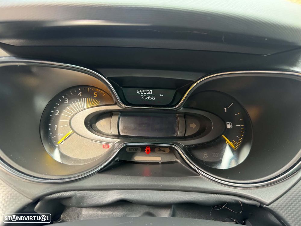 Renault Captur - 10
