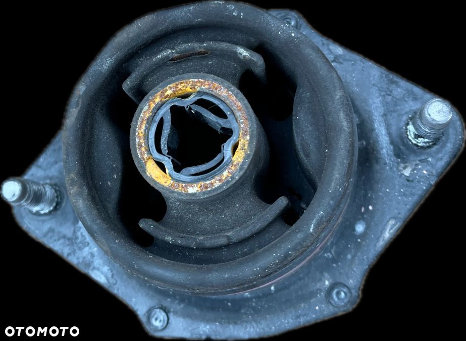 P8 GMC YUKON XL DENALI IV 2015 - 6.2 V8 ŁAPA PODUSZKA SILNIKA GM - 3