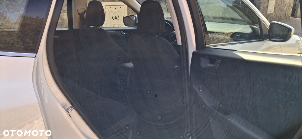 Ford Kuga 2.0 EcoBlue Hybrid TITANIUM - 17
