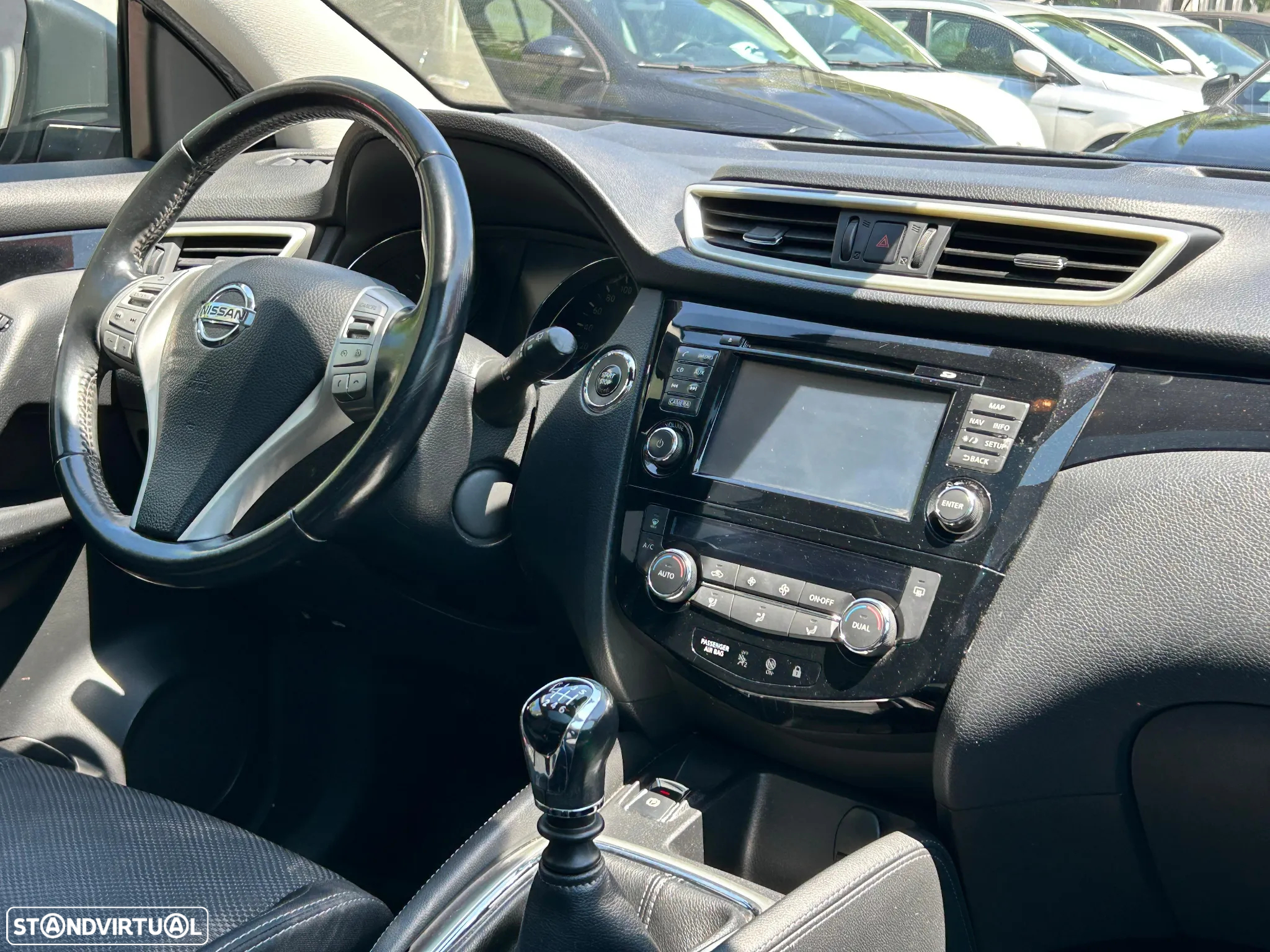 Nissan Qashqai 1.2 DIG-T N-Connecta - 23
