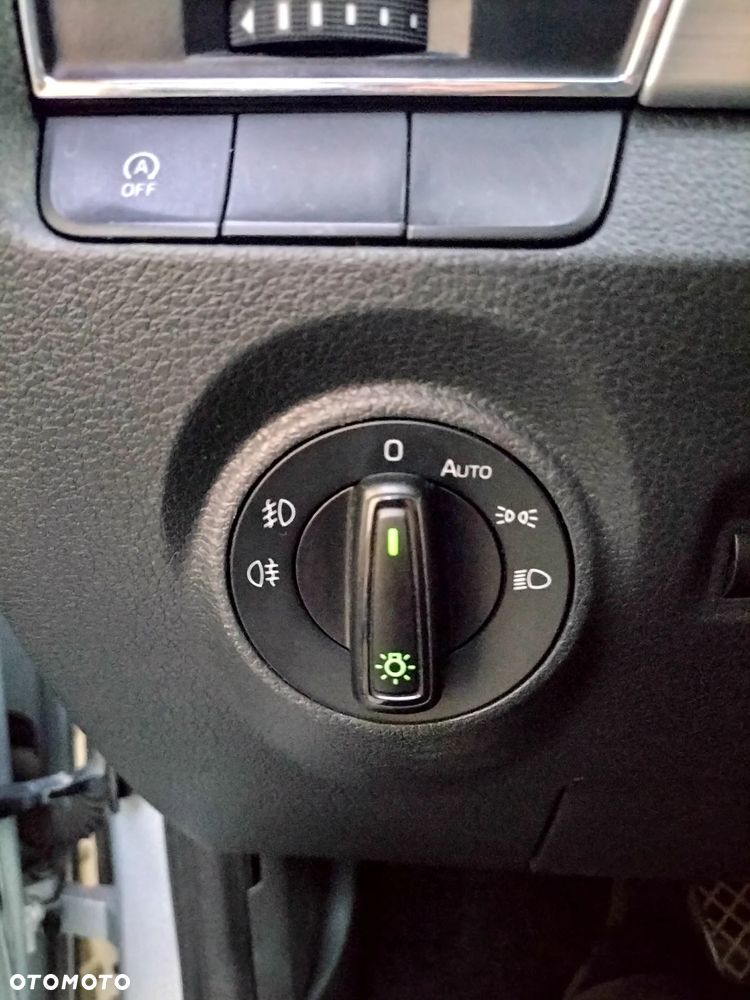 Skoda Fabia 1.2 TSI Ambition - 10