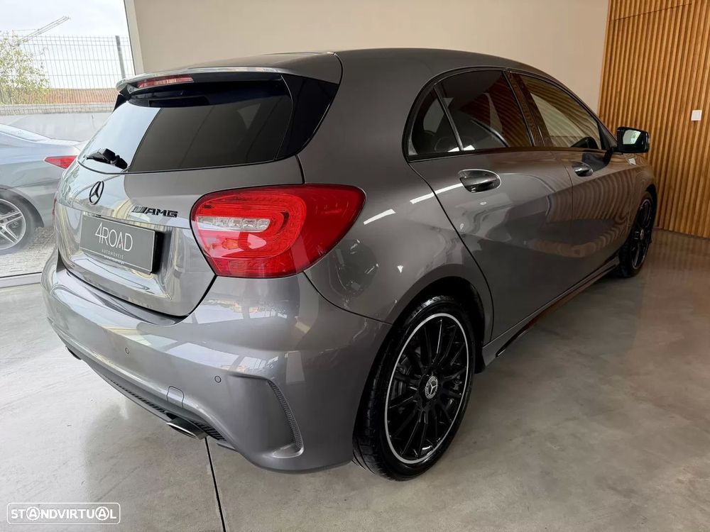 Mercedes-Benz A 180 d AMG Line - 14