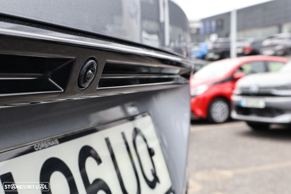 Peugeot 2008 1.2 Hybrid Allure e-DCS6 - 7