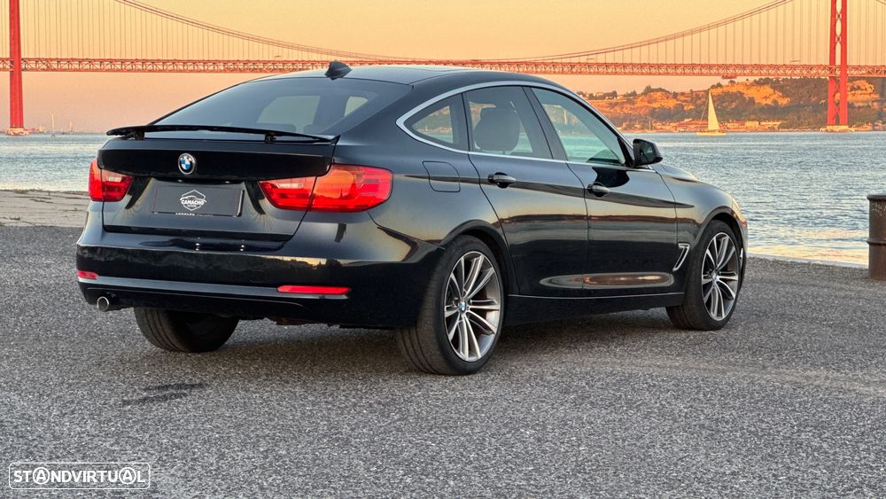 BMW 318 d Sport Line - 22