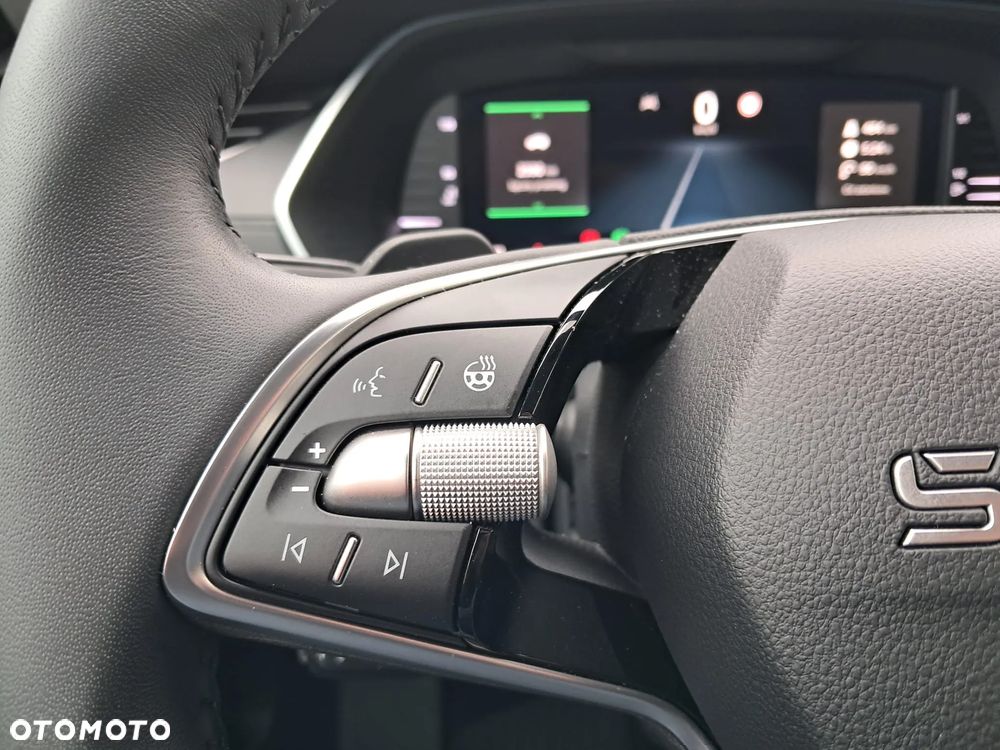 Skoda Octavia 1.5 TSI mHEV Selection DSG - 12