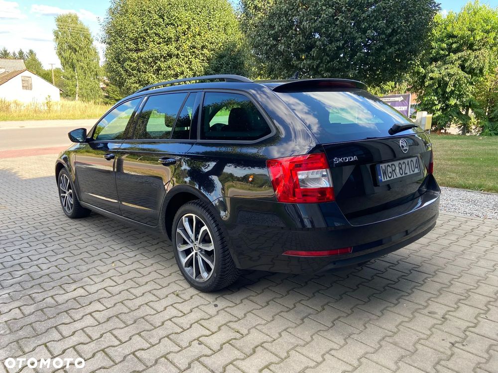 Skoda Octavia 1.6 TDI Ambition DSG - 6