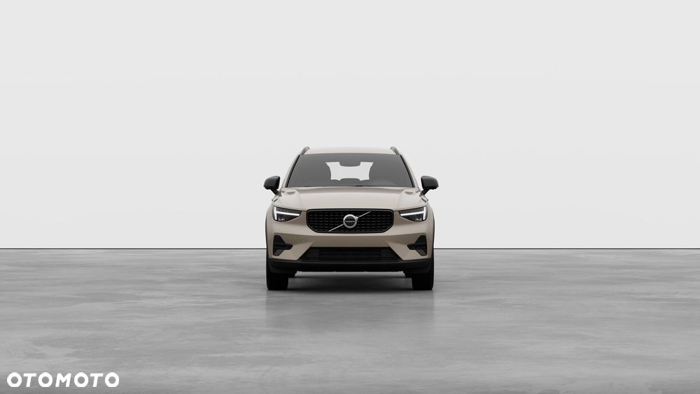 Volvo XC 40 - 5