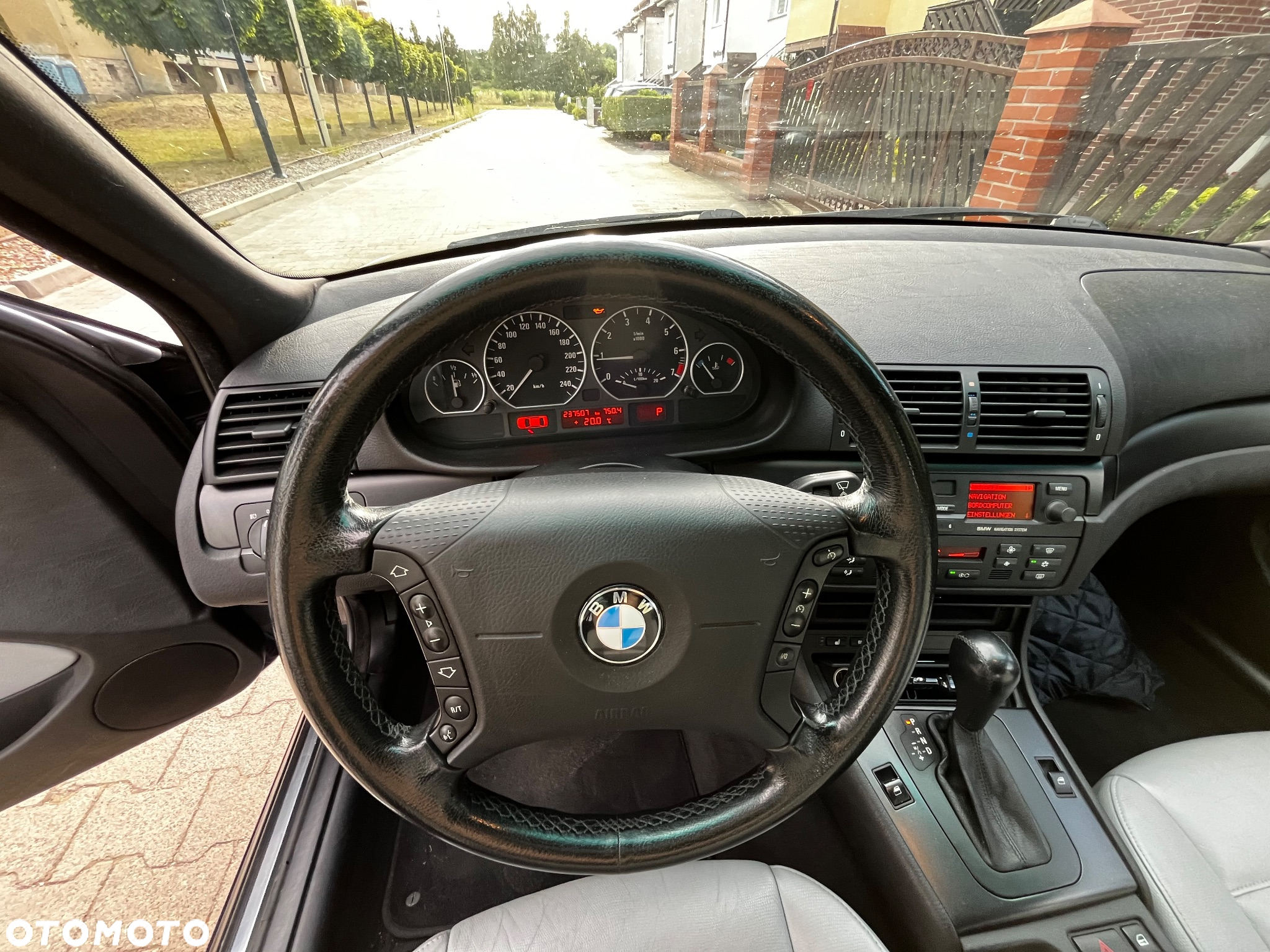 BMW Seria 3 - 12