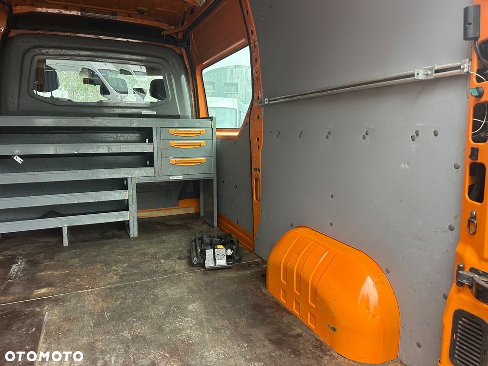 Renault Master 2,3 125ps 2013/14r L2H2 klima hak 2500kg - 19