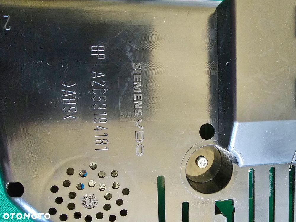 LICZNIK ZEGAR DO VW PASSATA B6 3C0920852S - 3