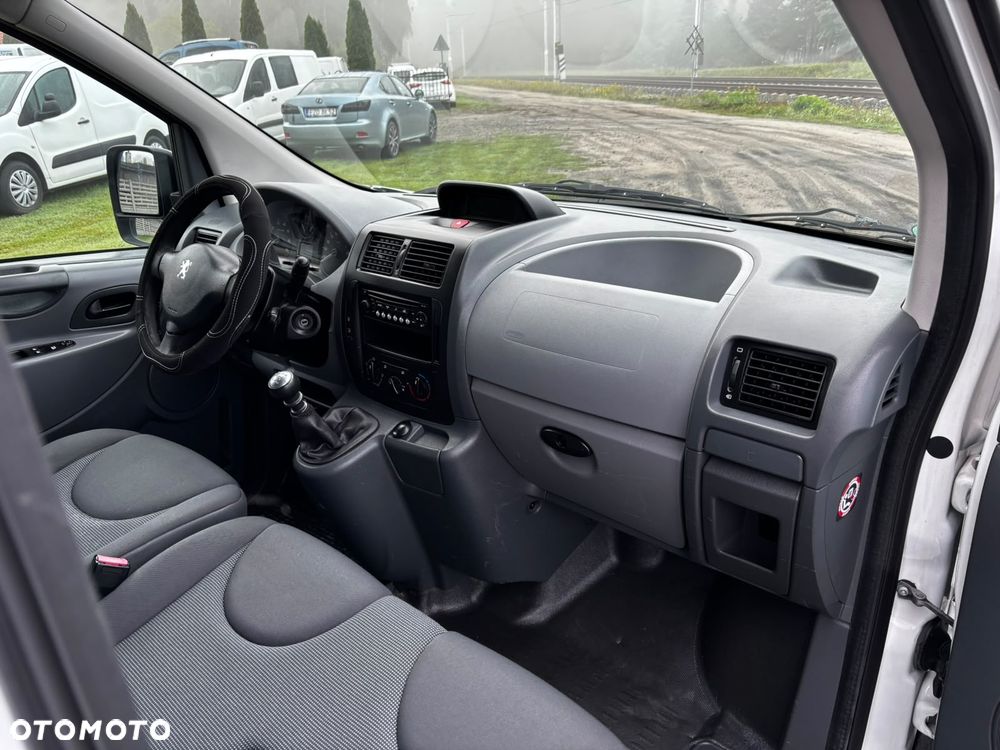 Peugeot EXPERT - 8