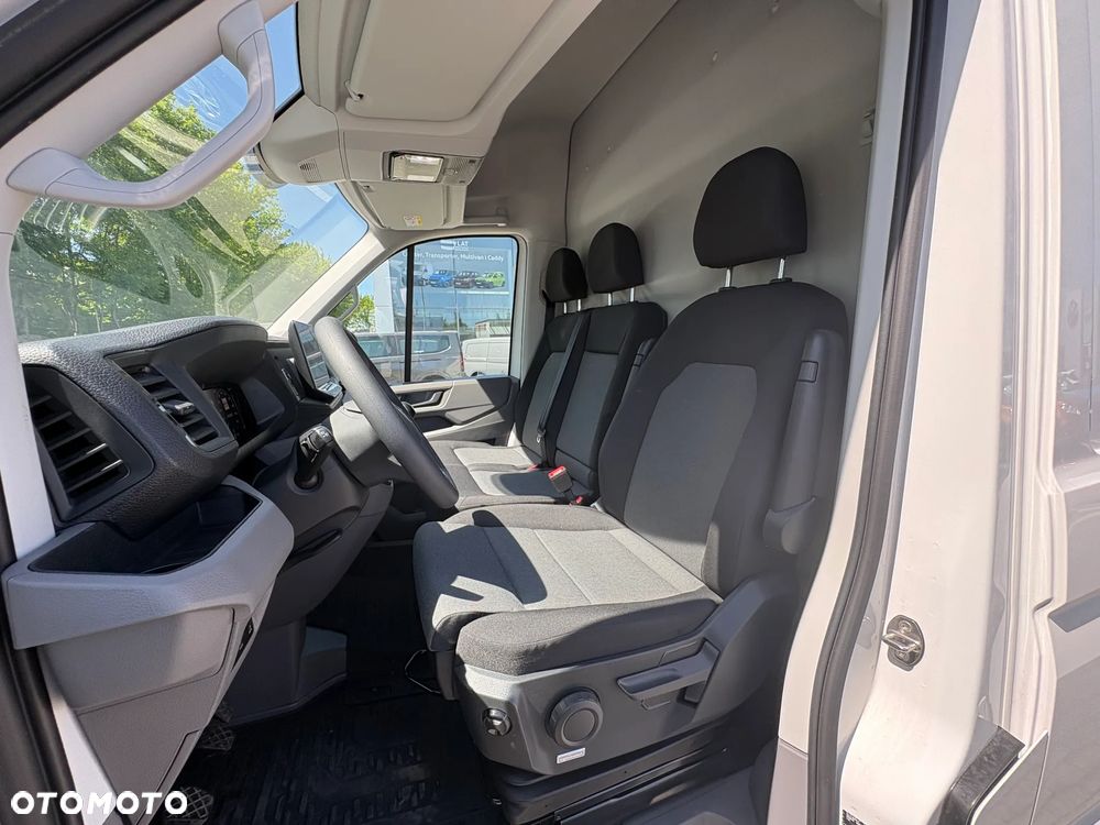 Volkswagen Crafter - 13
