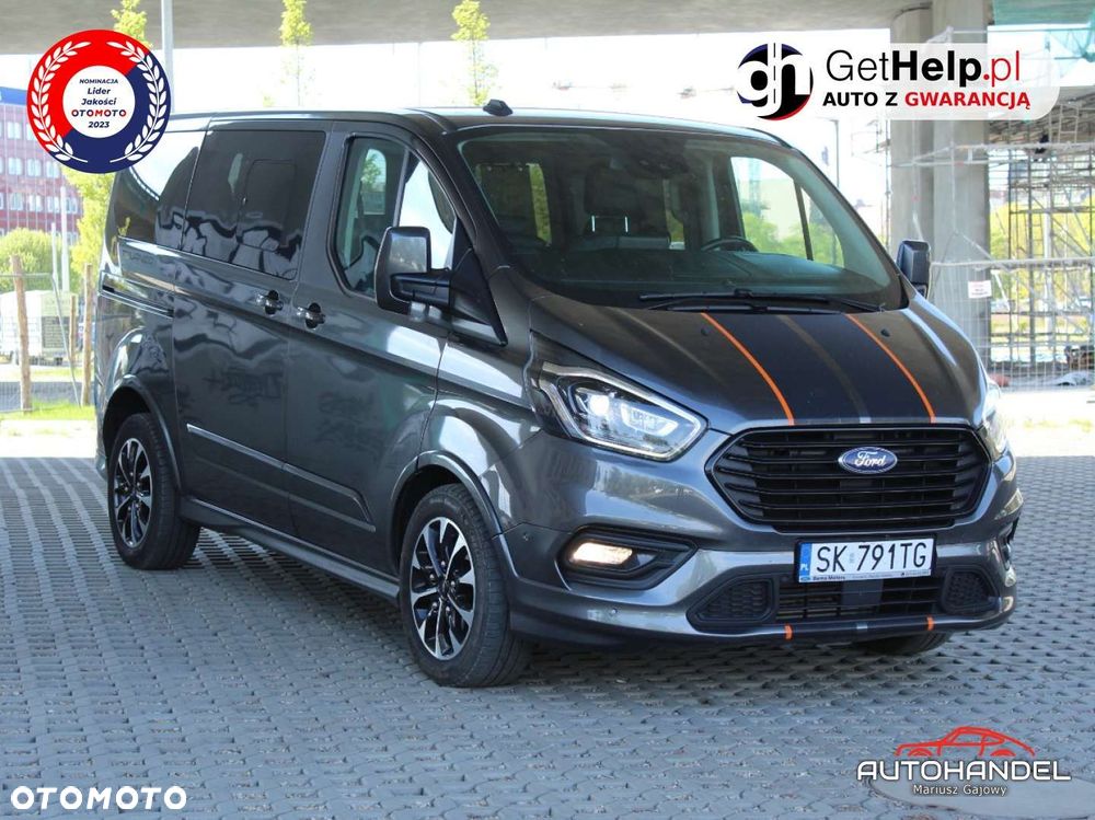 Ford Tourneo Custom - 1