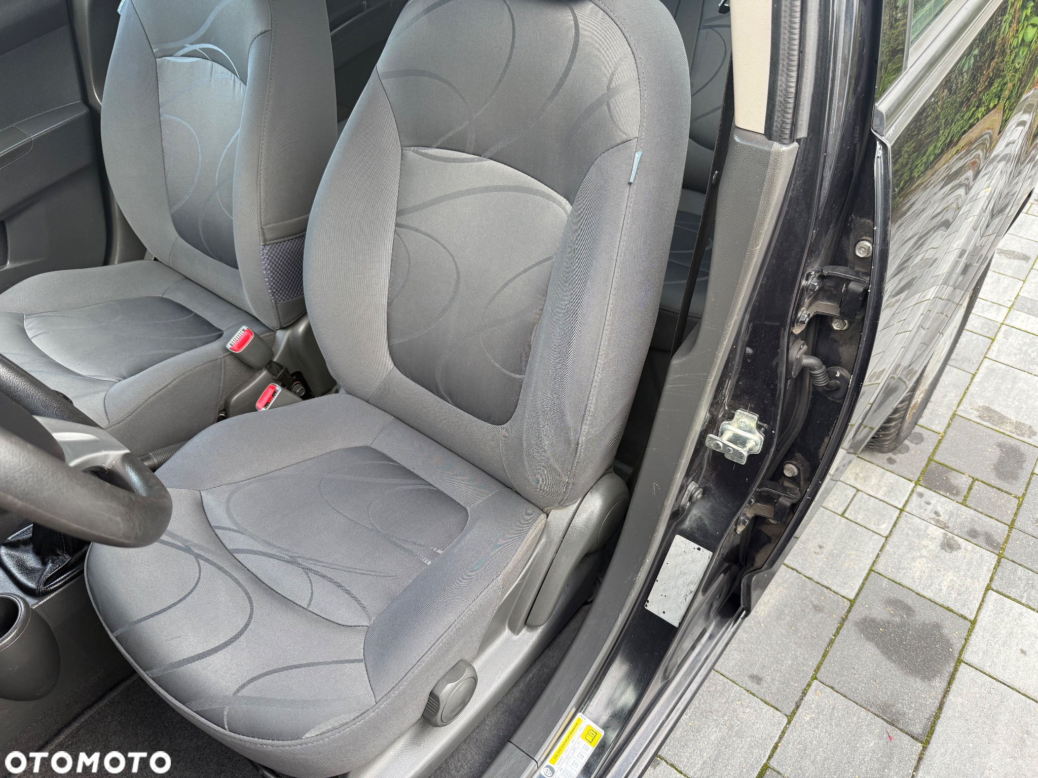 Chevrolet Spark 1.0 Base+ - 13
