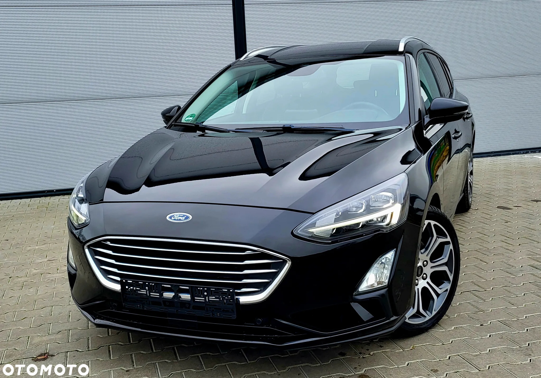 Ford Focus 1.0 EcoBoost Titanium Business - 9