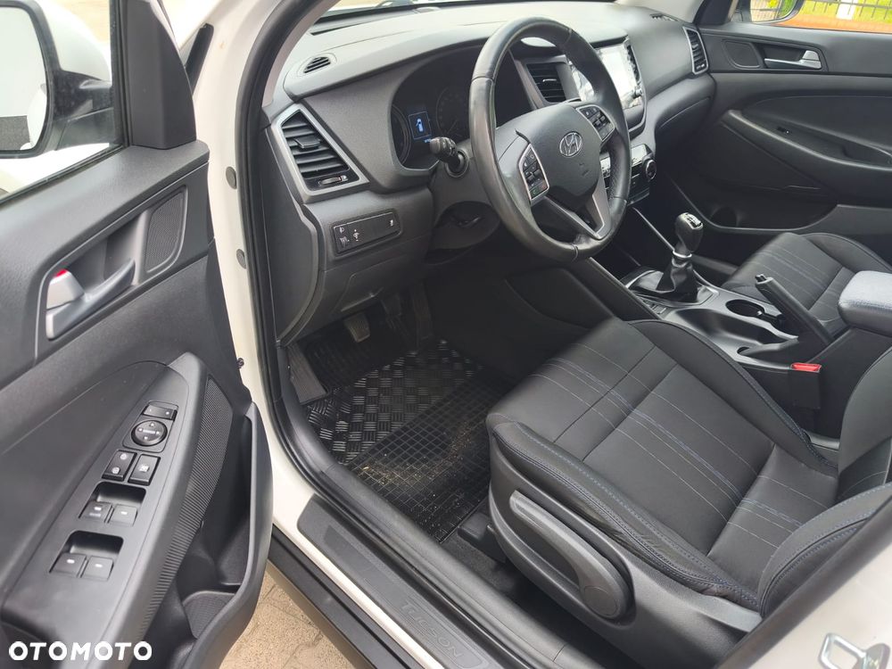 Hyundai Tucson 1.6 GDi 2WD Select - 6