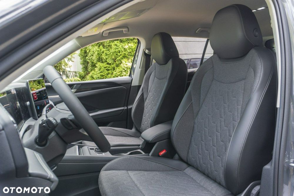 Volkswagen Tiguan - 14