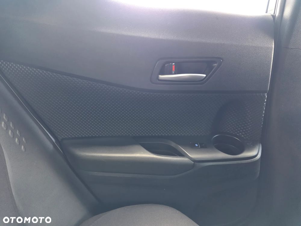 Toyota C-HR 1.2 T Premium - 13