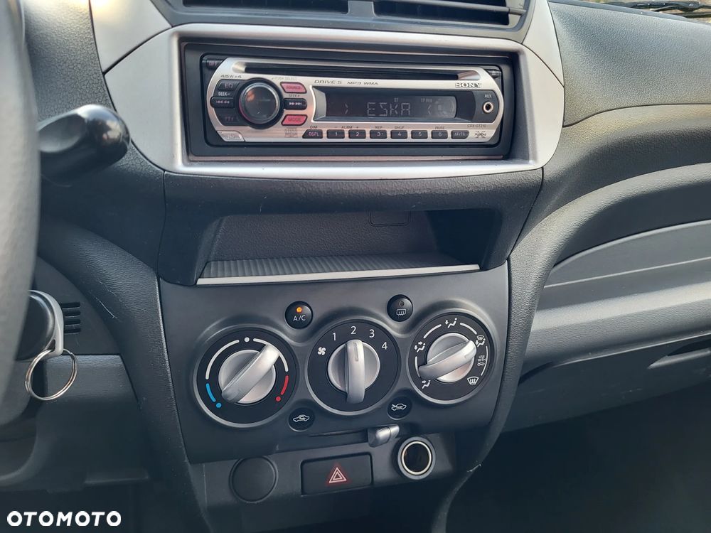 Suzuki Alto 1.0 City - 8