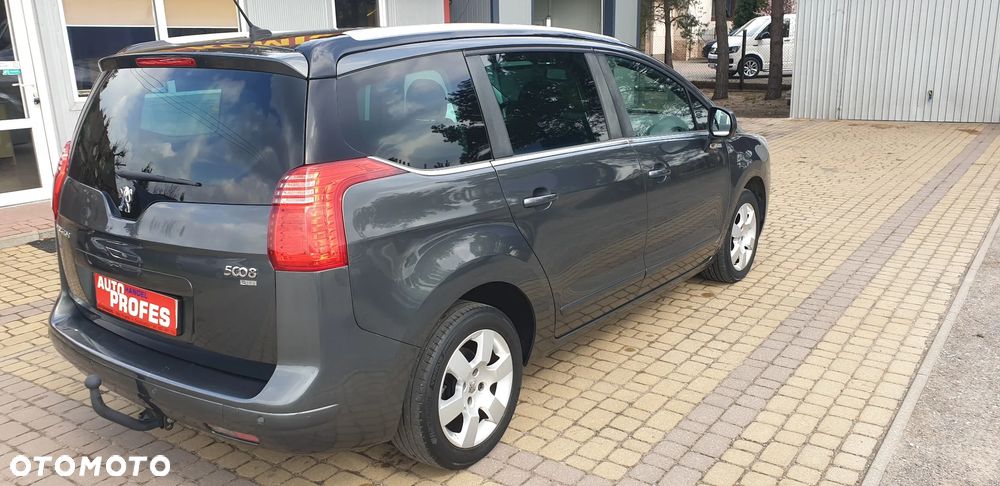 Peugeot 5008 - 6