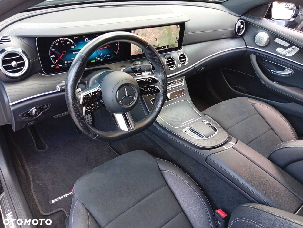 Mercedes-Benz Klasa E 220 d 4-Matic AMG - 11