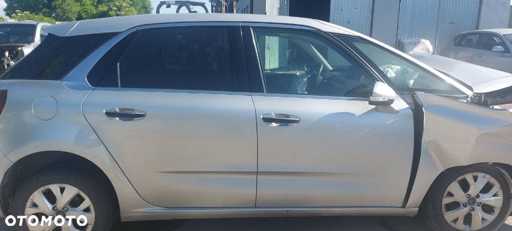 citroen c4 picasso ii 1,6 ehdi rozrusznik - 5