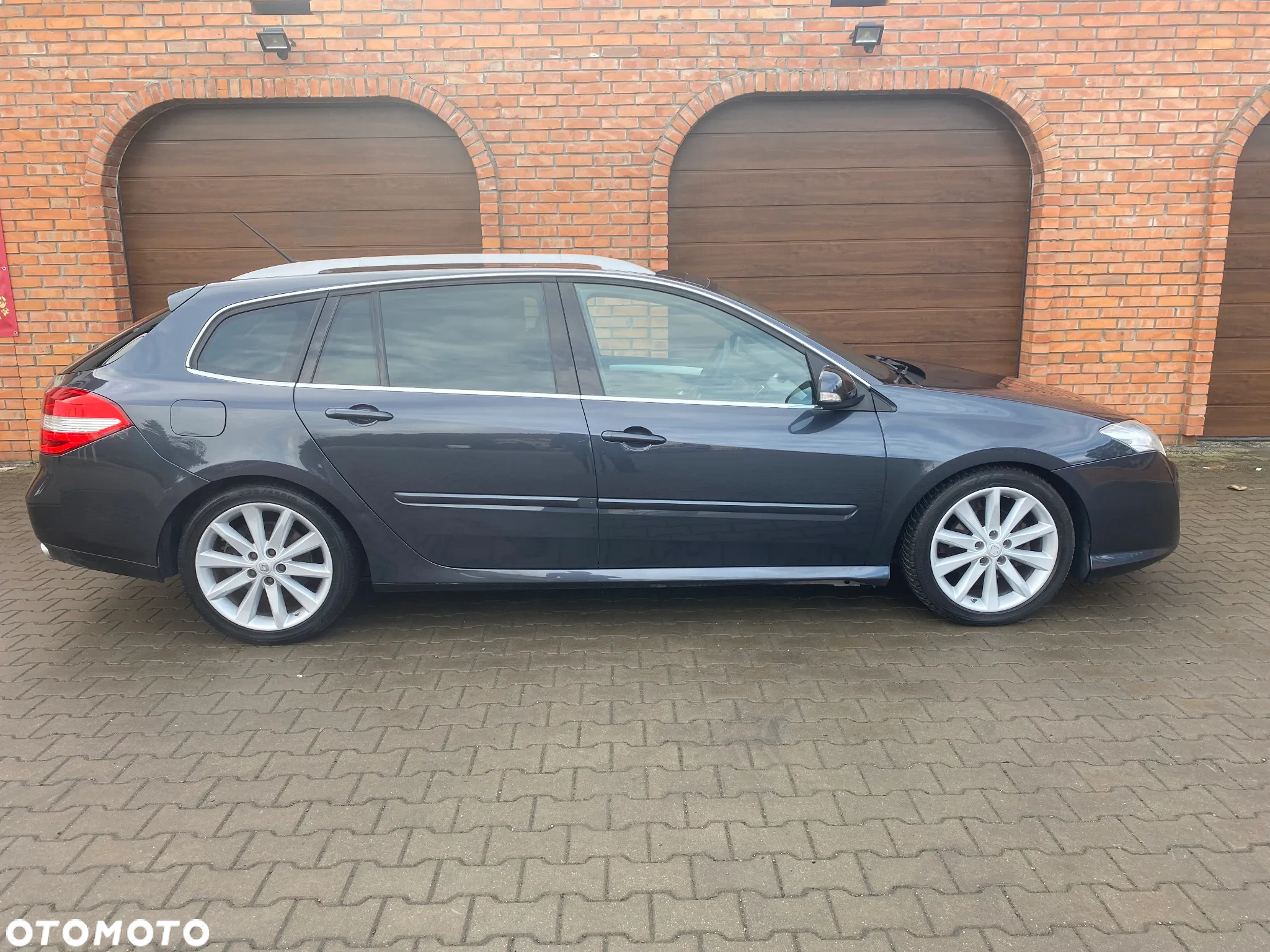 Renault Laguna - 5
