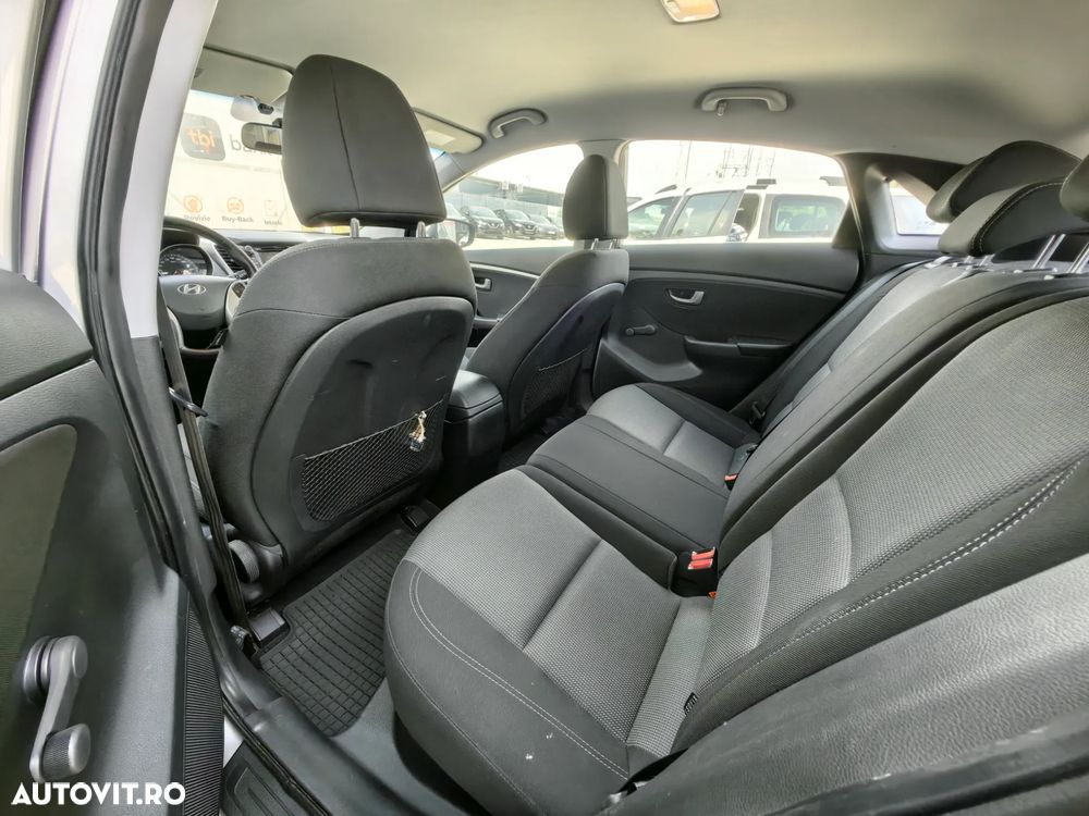 Hyundai i30 - 9