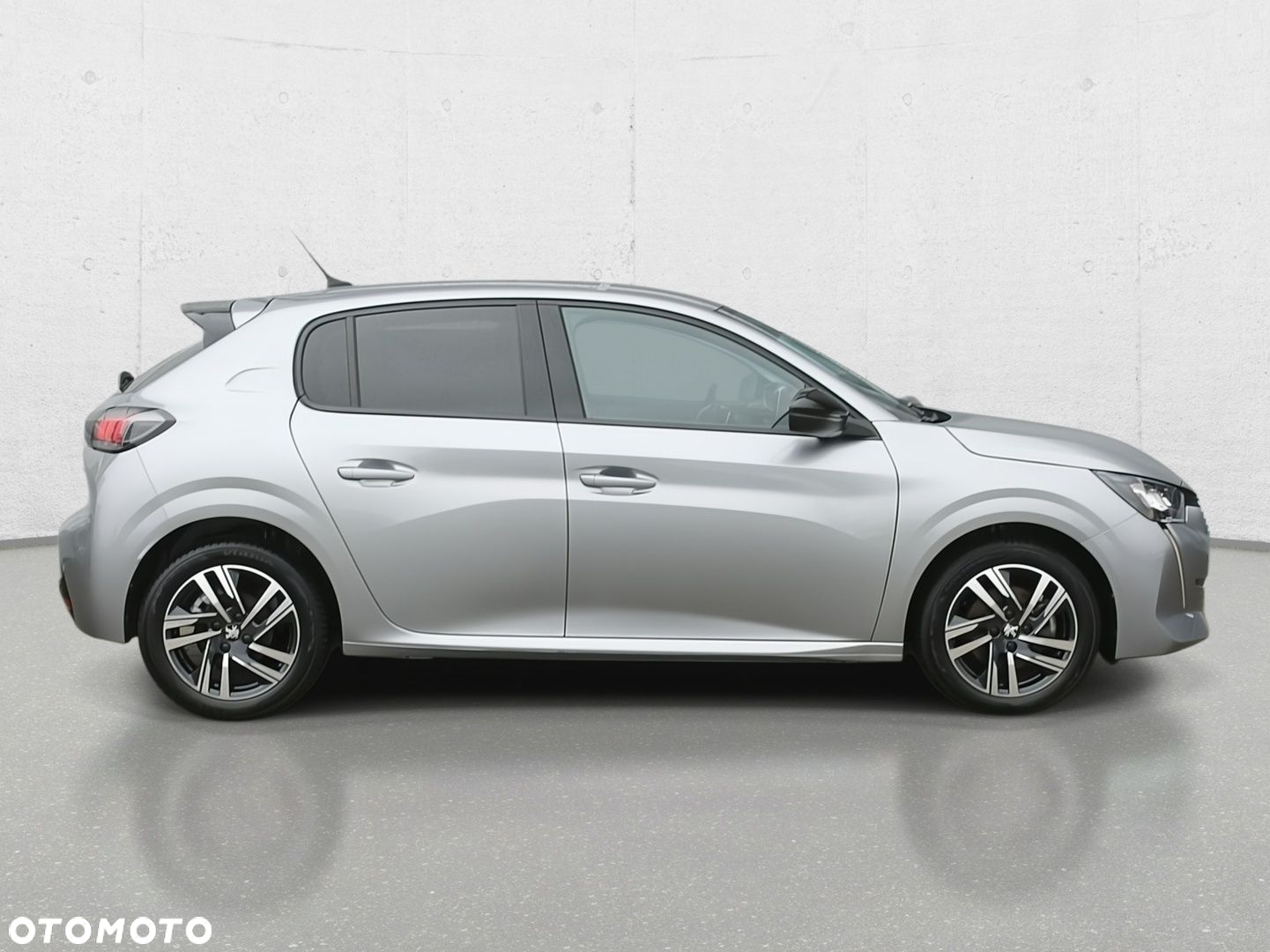 Peugeot 208 - 5