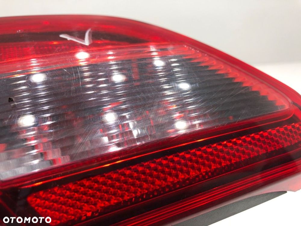 LAMPA LEWY TYŁ WEWNĘTRZNA - 76.00 PLN - OPEL CORSA E (X15) 2014 - 2022 1.4 (08, 68) 55 kW [75 KM] - 3