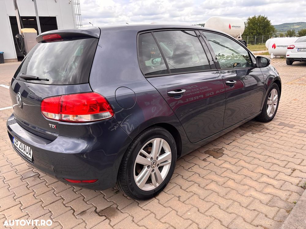 Volkswagen Golf 1.6 TDI DPF Comfortline - 3