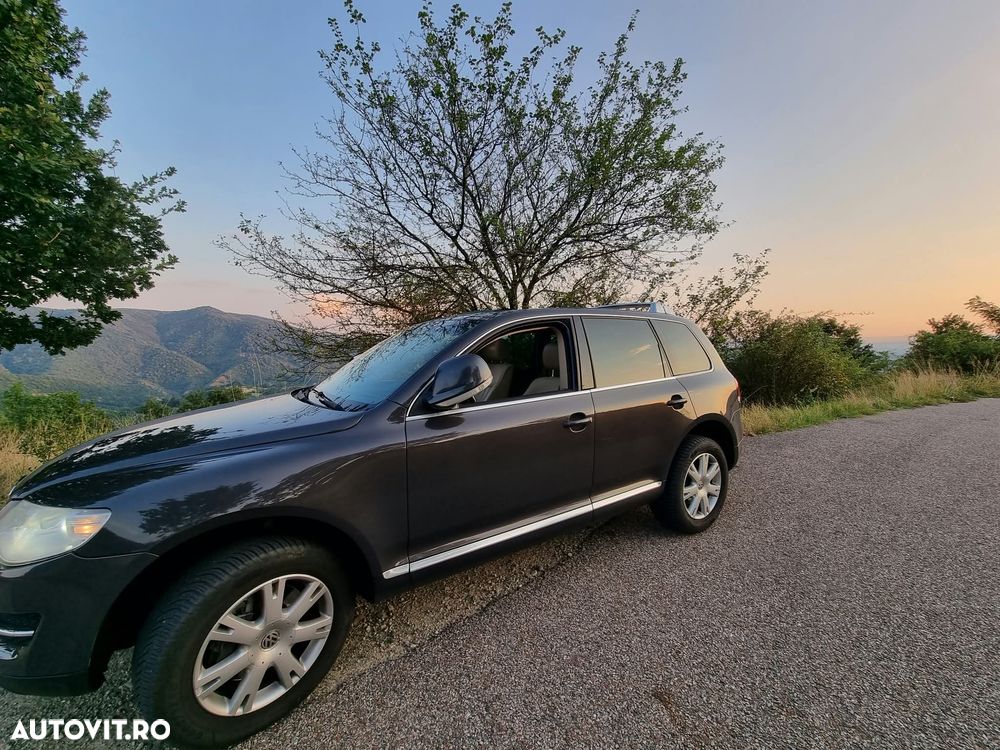 Volkswagen Touareg - 23